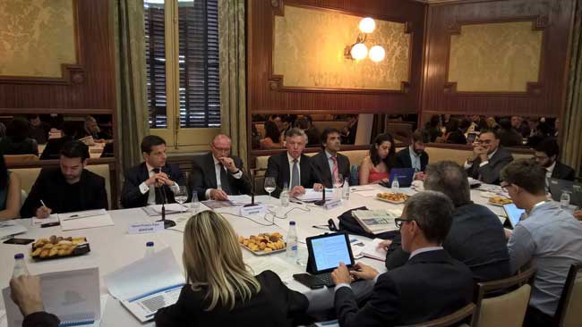 Foto unicredit filiale spgna 2