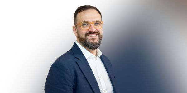 Edge group nomine