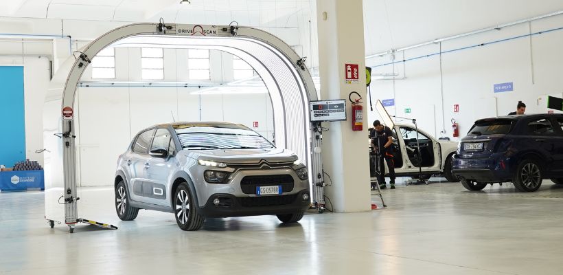 Dottor Grandine inaugura il centro di riparazioni 5.0