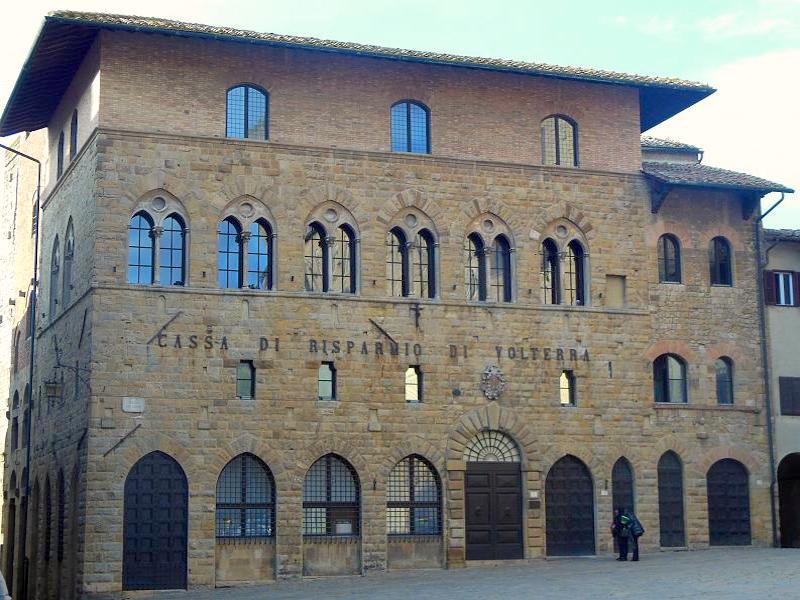 Cassa di Risparmio di Volterra affida a La Scala la gestione in outsourcing dei crediti in sofferenza