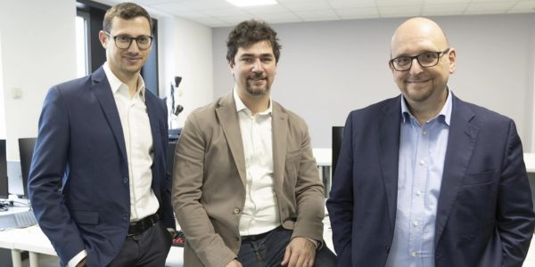 CheckSig cresce a tre cifre nel 2024