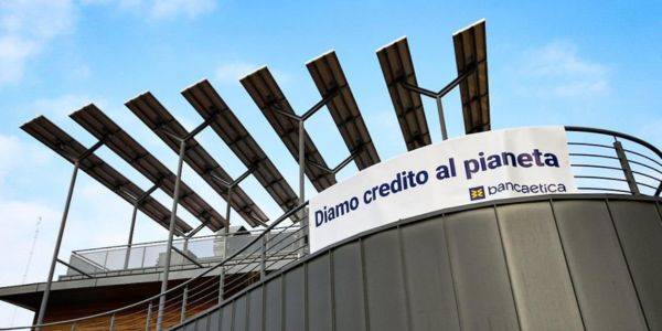 Su Produzioni dal Basso via al crowdfunding per Casa de la PAZ