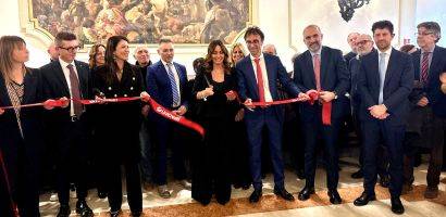 UniCredit rinnova il 90% delle filiali: riapre la storica filiale di Piacenza